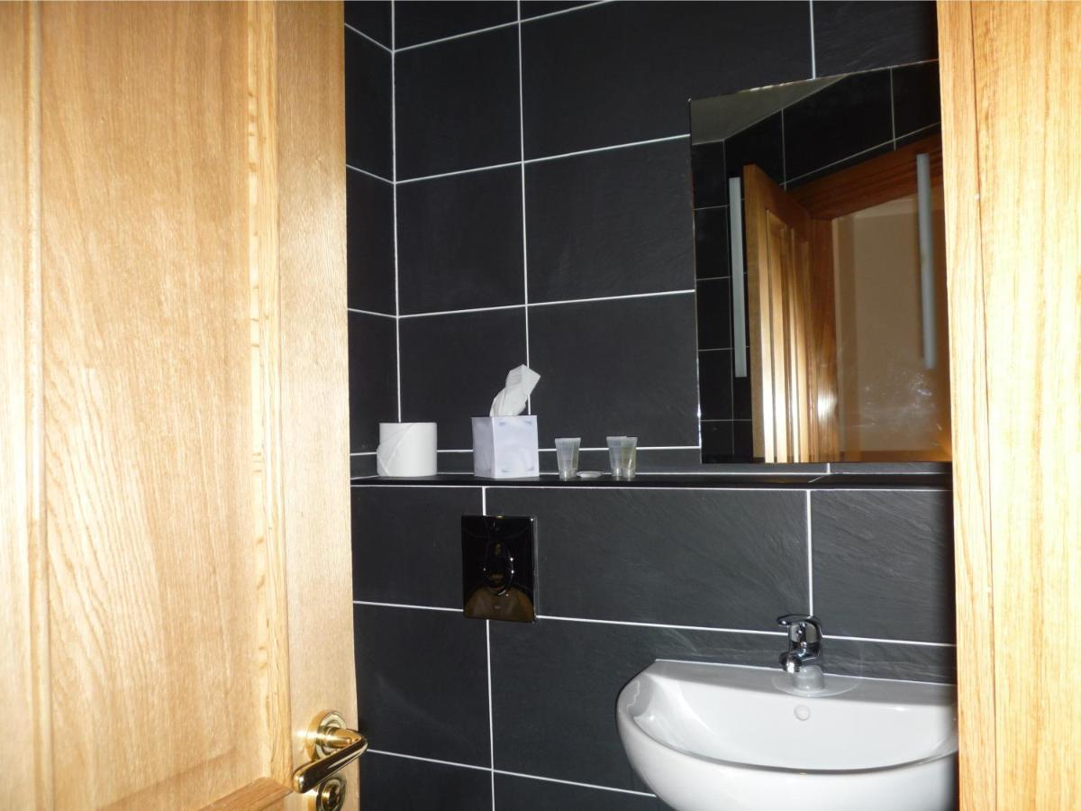 The Spread Eagle Hotel Jedburgh Ruang foto