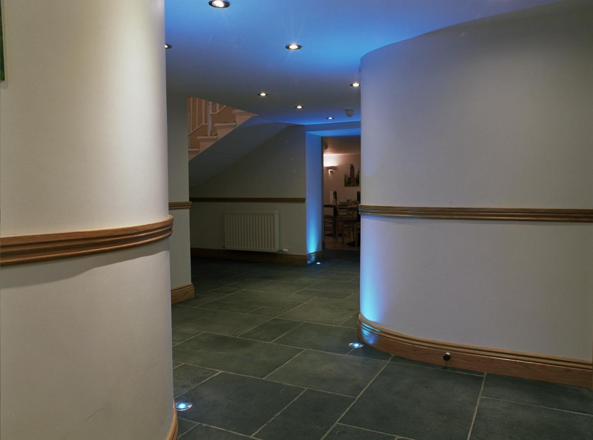 The Spread Eagle Hotel Jedburgh Bagian luar foto