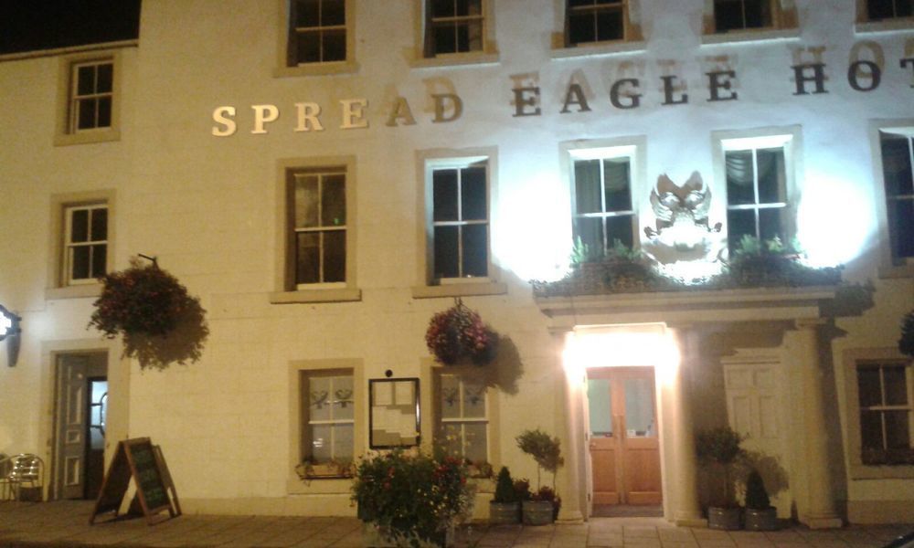 The Spread Eagle Hotel Jedburgh Bagian luar foto